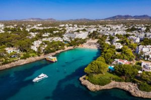29 RESIDENCE COMPASS CALA D `OR