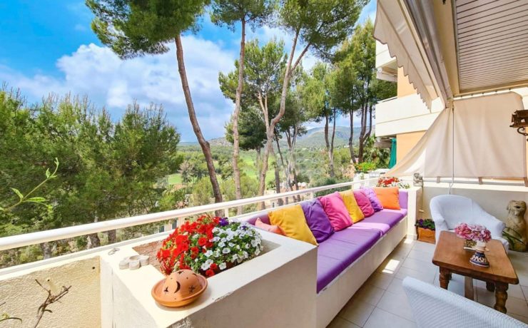 Flat with golf course view Bendinat