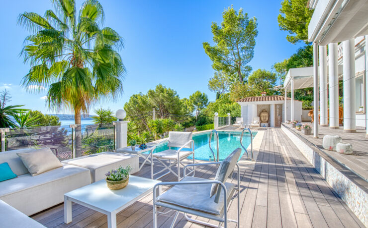 Noble luxury villa with sea views Paguera