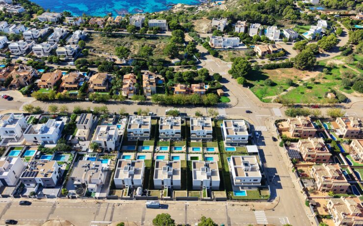 Semi-detached house newly built Puig de Ros