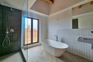 Badezimmer 1 (Master)