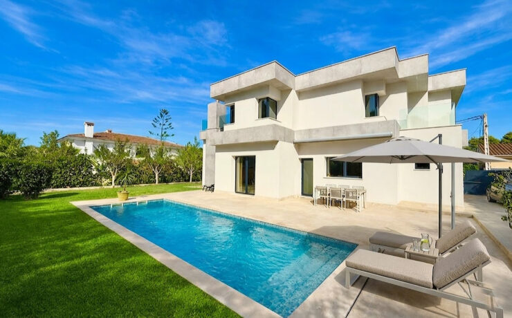 Stilvolle moderne Villa mit Pool – Santa Ponsa