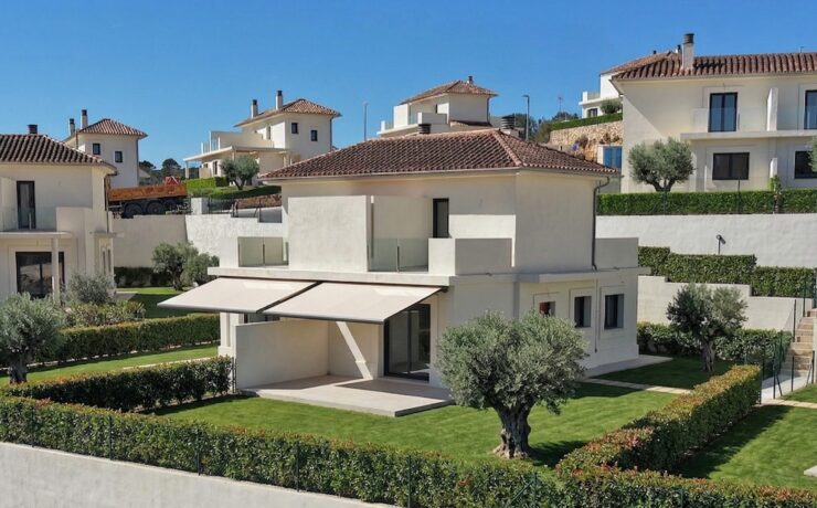 Neubau/Erstbezug: Doppelhaushälfte in Cala Romantica