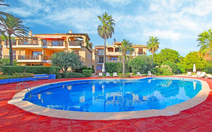 Bungalow-style house in Nova Santa Ponsa