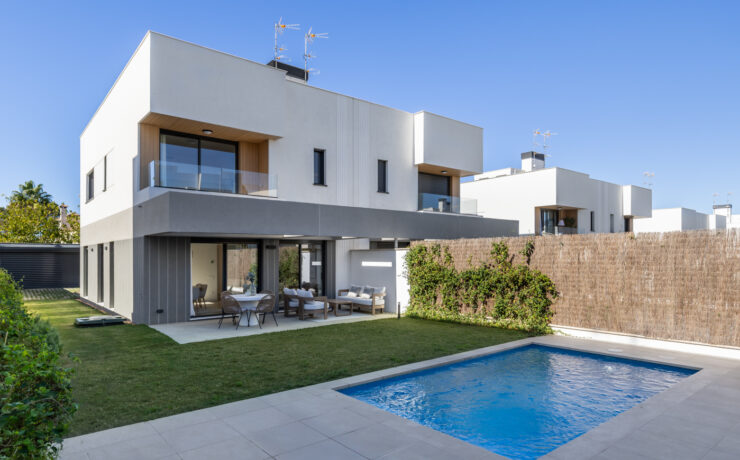 Wonderful semi-detached house in Puig de Ros