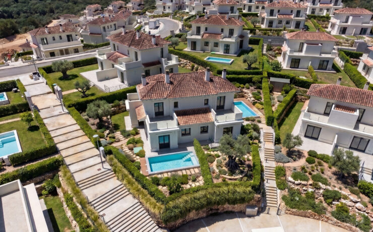 New semi-detached house with pool – Cala Romantica