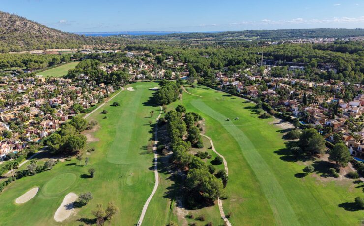 Modernised golf villa in Santa Ponsa