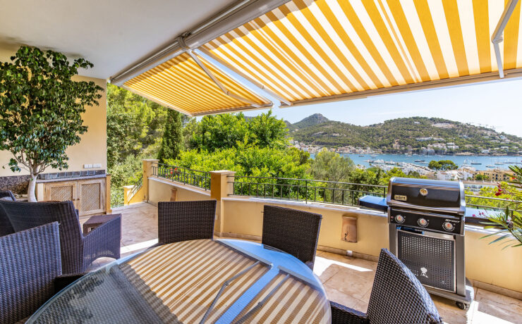 Mediterranean villa with harbour views: Port d’Andratx