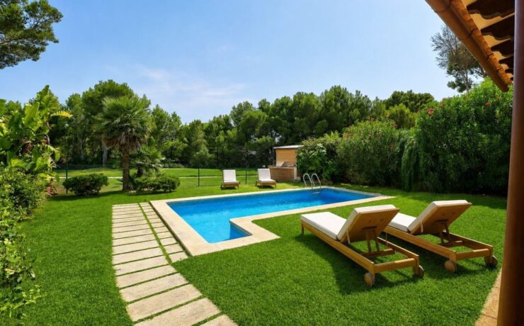 3-bedroom villa right next to the golf course – Santa Ponsa
